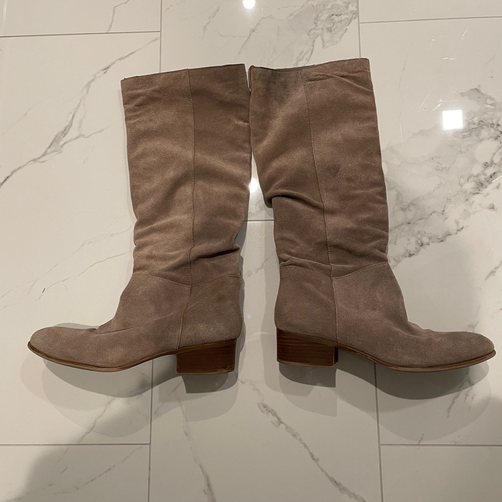 Steve Madden suede boots